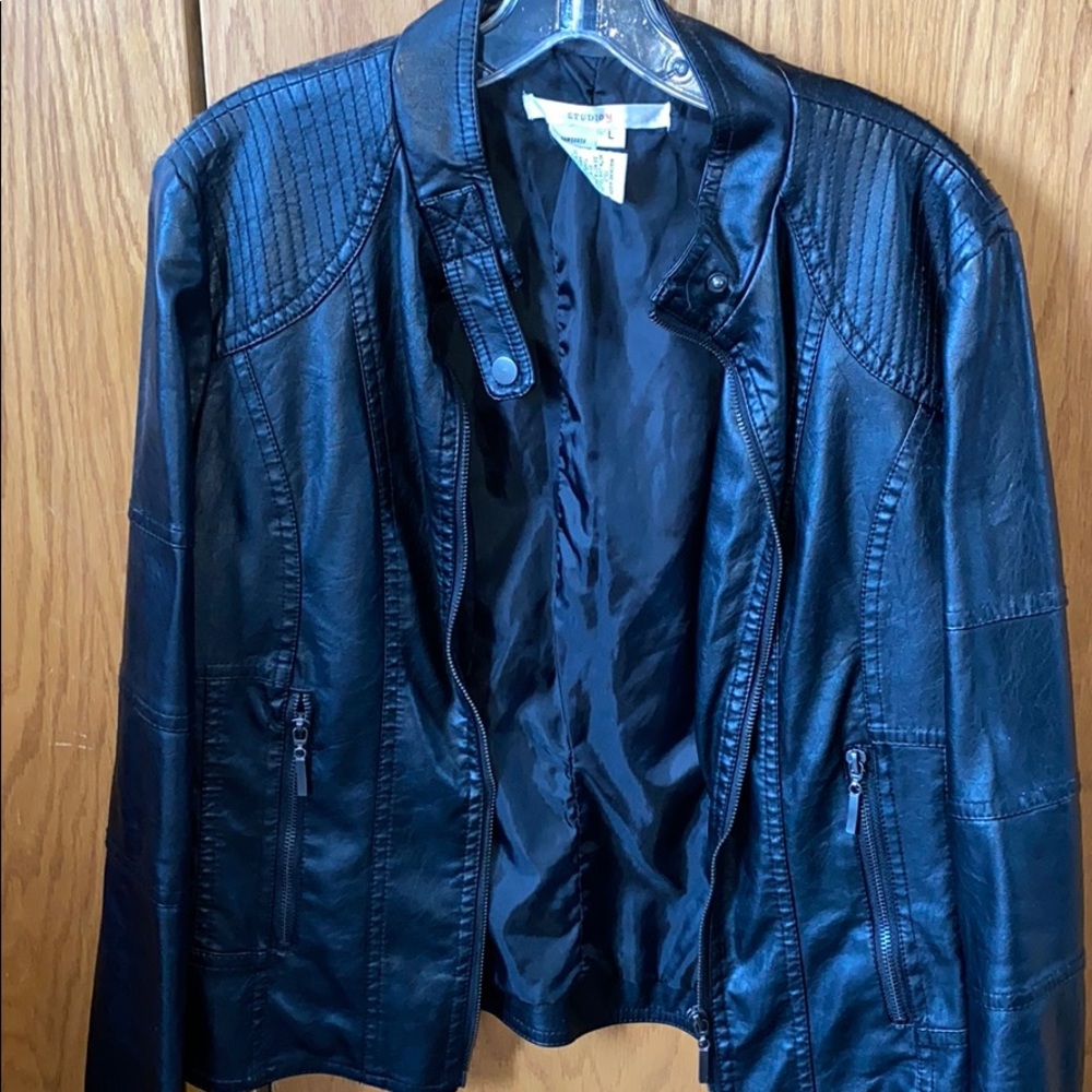Leather jacket